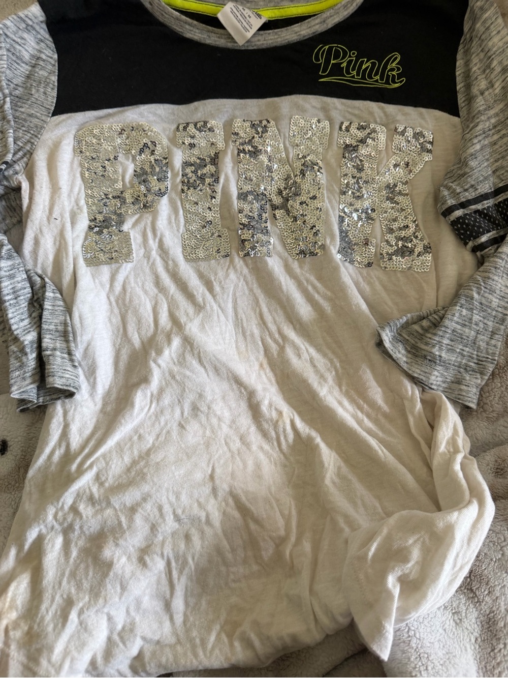 PINK Victoria's Secret White & Gray Long Sleeve Sequin Logo Tee